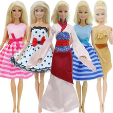 Load image into Gallery viewer, 5 set Handmade Fashion Outfit Daily Casual Wear Blouse Shirt Vest Bottom Pants Skirt Clothes For Barbie Doll Accessories